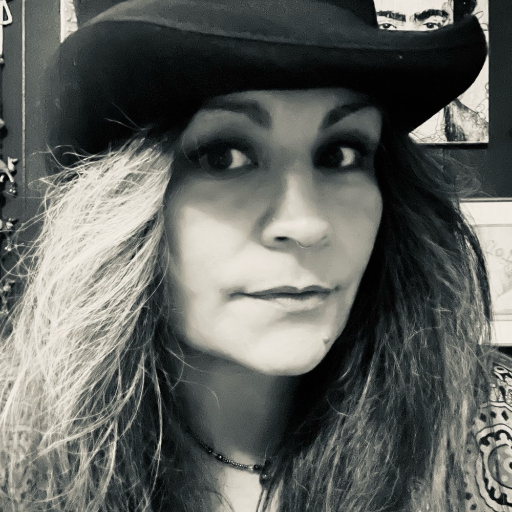 Meet your Posher, Melissa